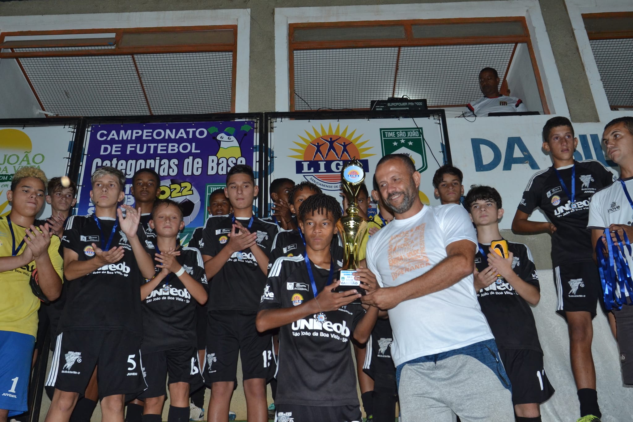 SUB13 ENTREGA TROFÉU VICE CAMPEÃO