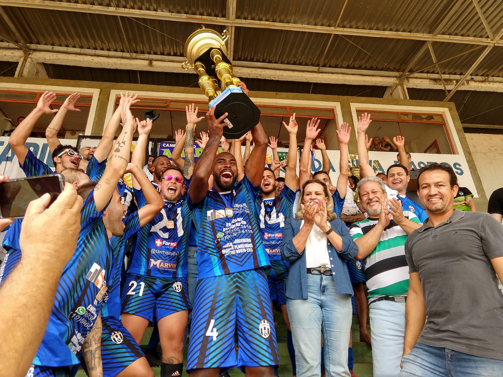 2ª DIVISÃO CALIFÓRNIA CAMPEÃO